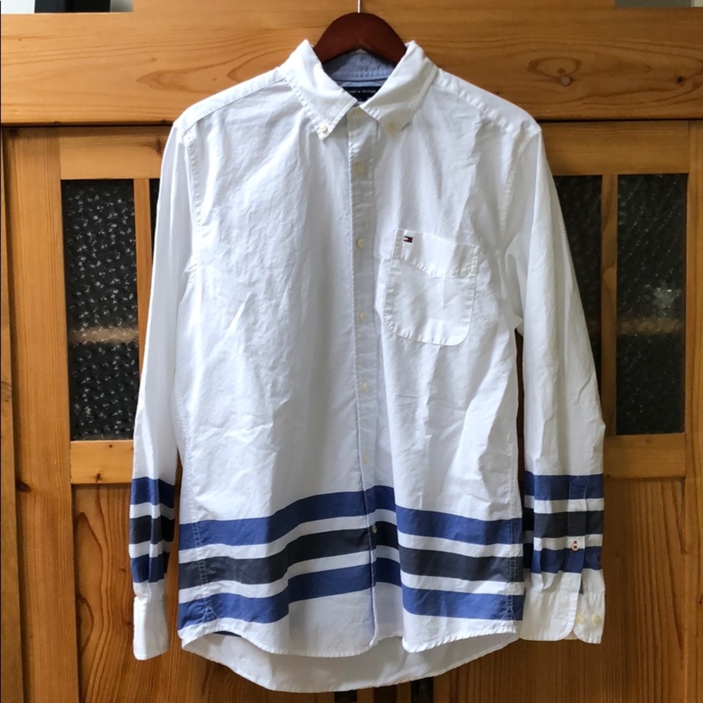 Tommy Hilfiger Men's Striped Classic Fit Shirt